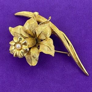 💛 Vintage Marcel Boucher March Daffodil Brooch | Flower of the Month Series Pin
